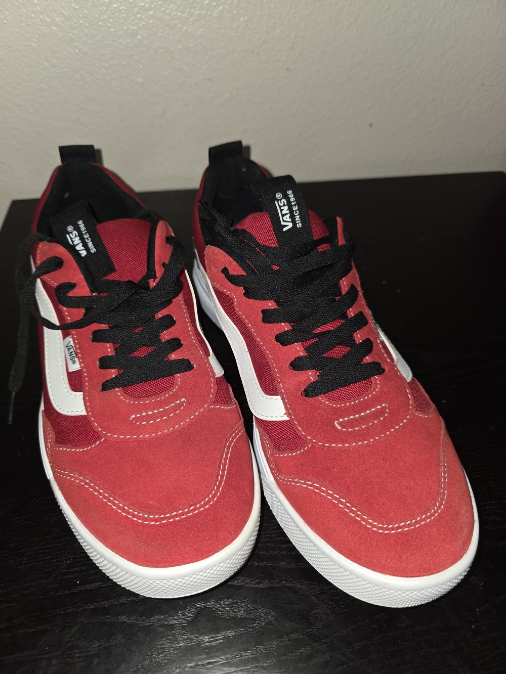 Vans Men's Range EXP Red / Black Skate Shoes